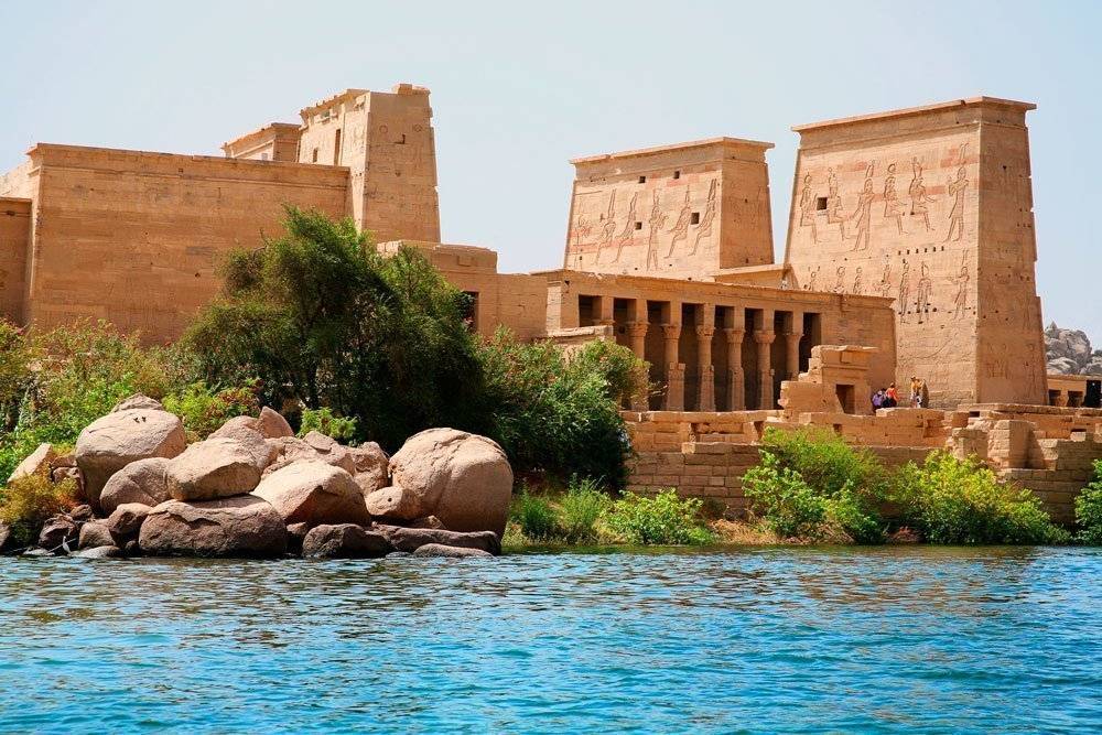 In Egypt you will see a lot of stunning and different cultures and great history almost everywhere, you can take egypt nile river cruise tour to discover it